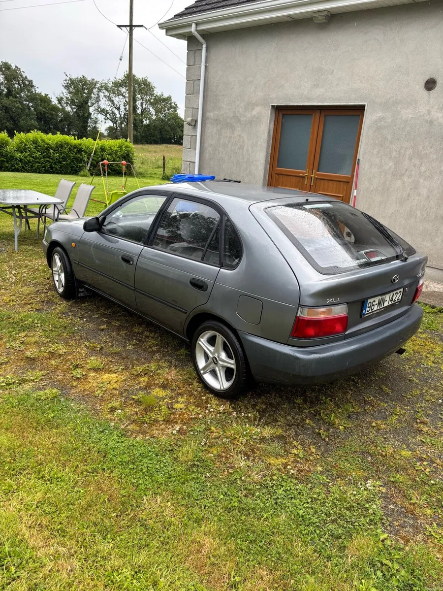 Toyota Corolla e10 - Image 2