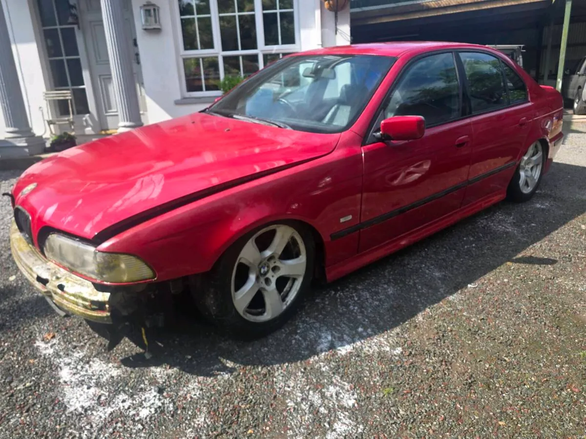 BMW E39 525D Parts Car - Image 2