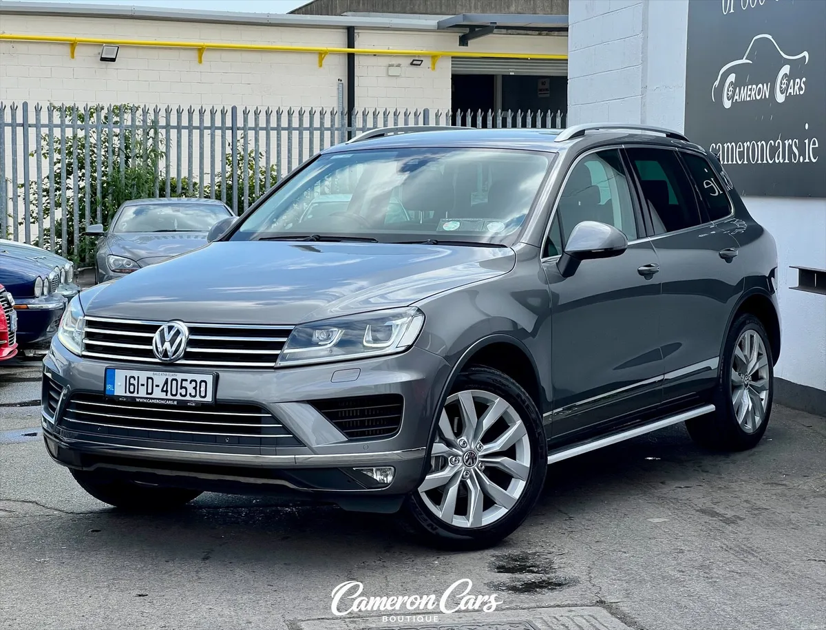 VW TOUAREG N1 BUSINESS 5 SEAT CREWCAB VAT QUALIFI - Image 1
