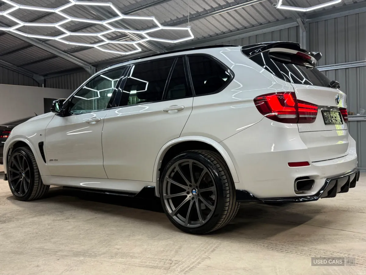 BMW X5 2016 - Image 4