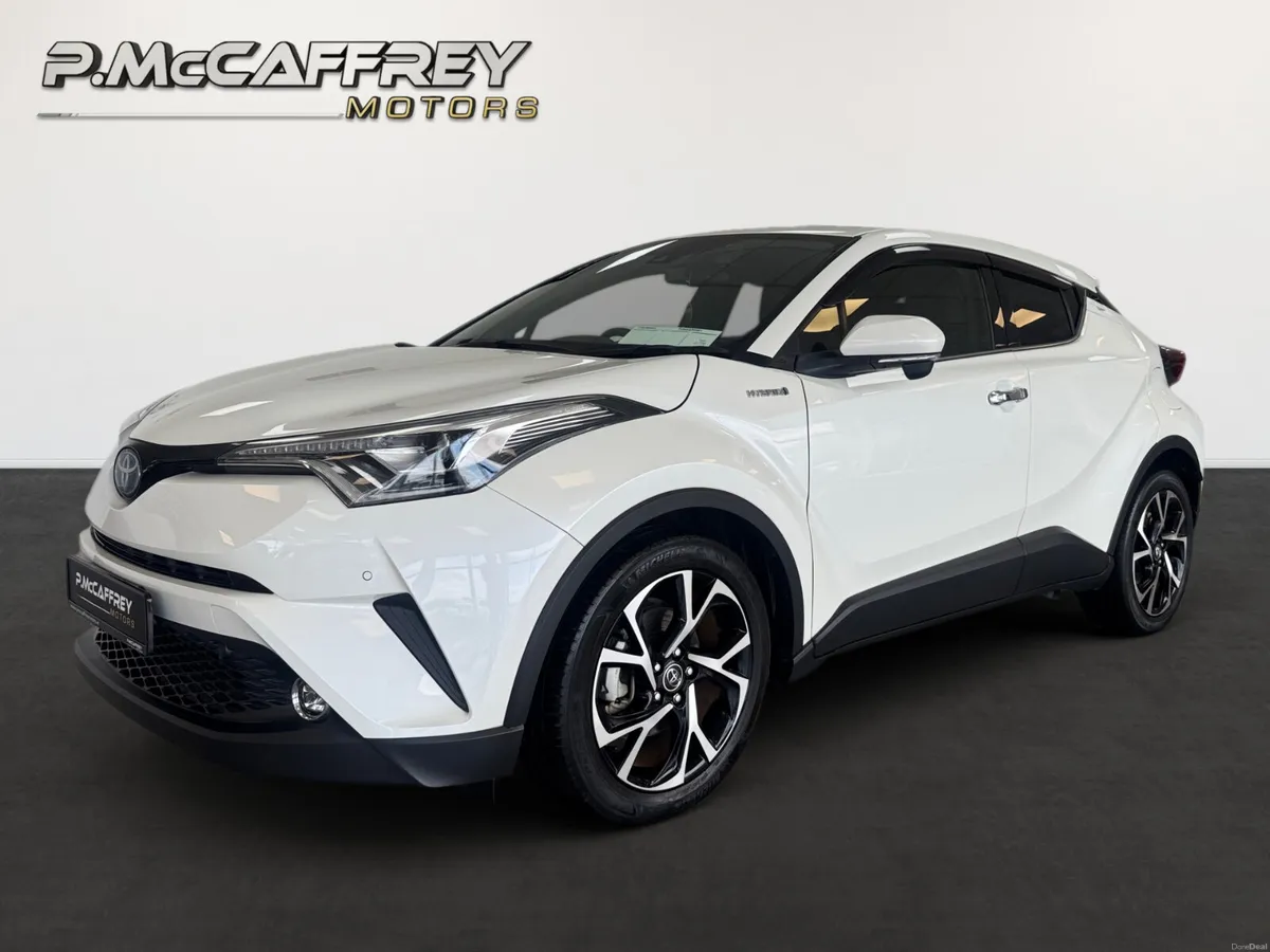 2019 Toyota C-HR Luna Sport Leather Reversing Came - Image 1