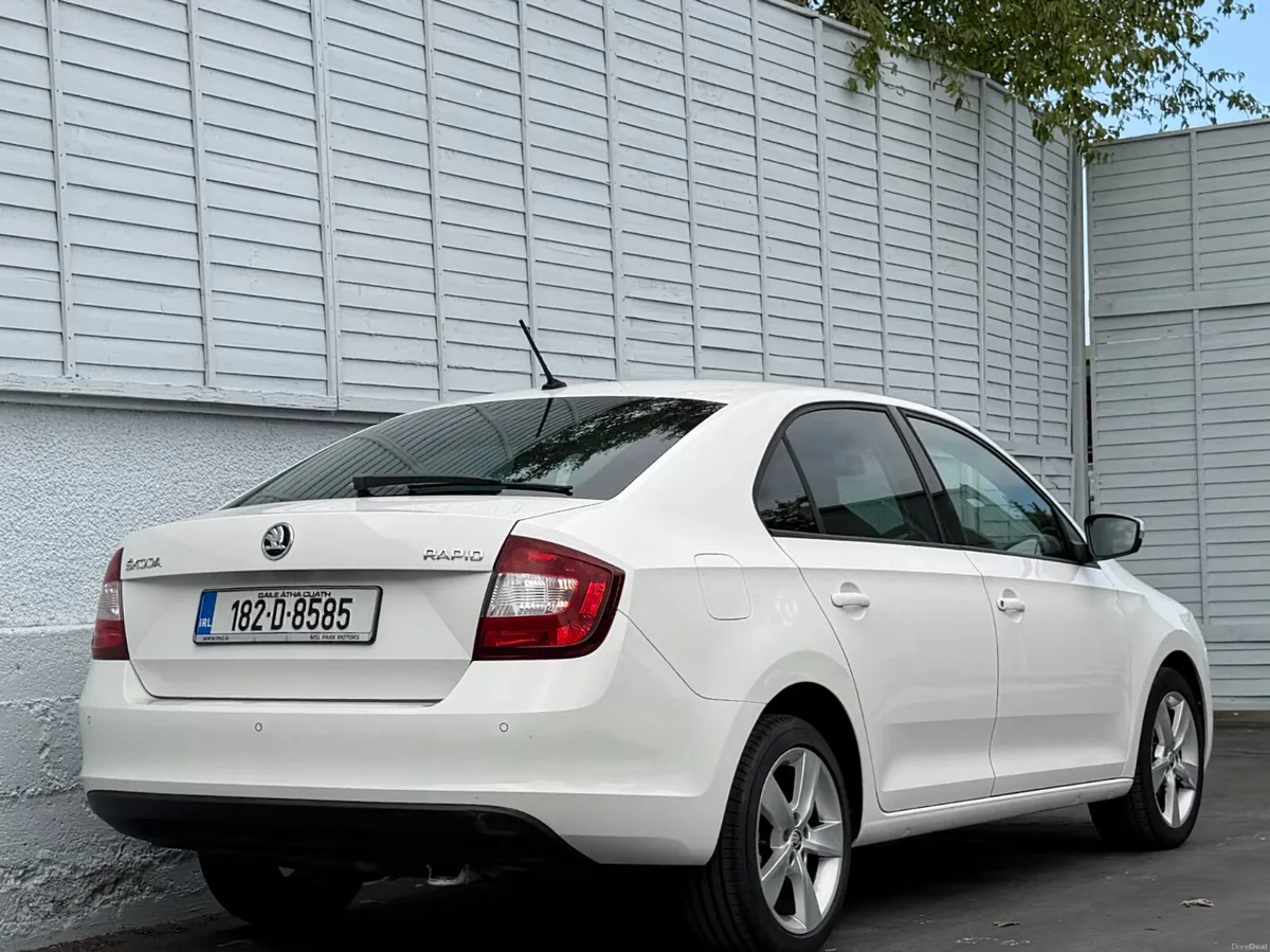 Skoda Rapid 2018 AMBITION 1.0 TSI / LOW KM - Image 3