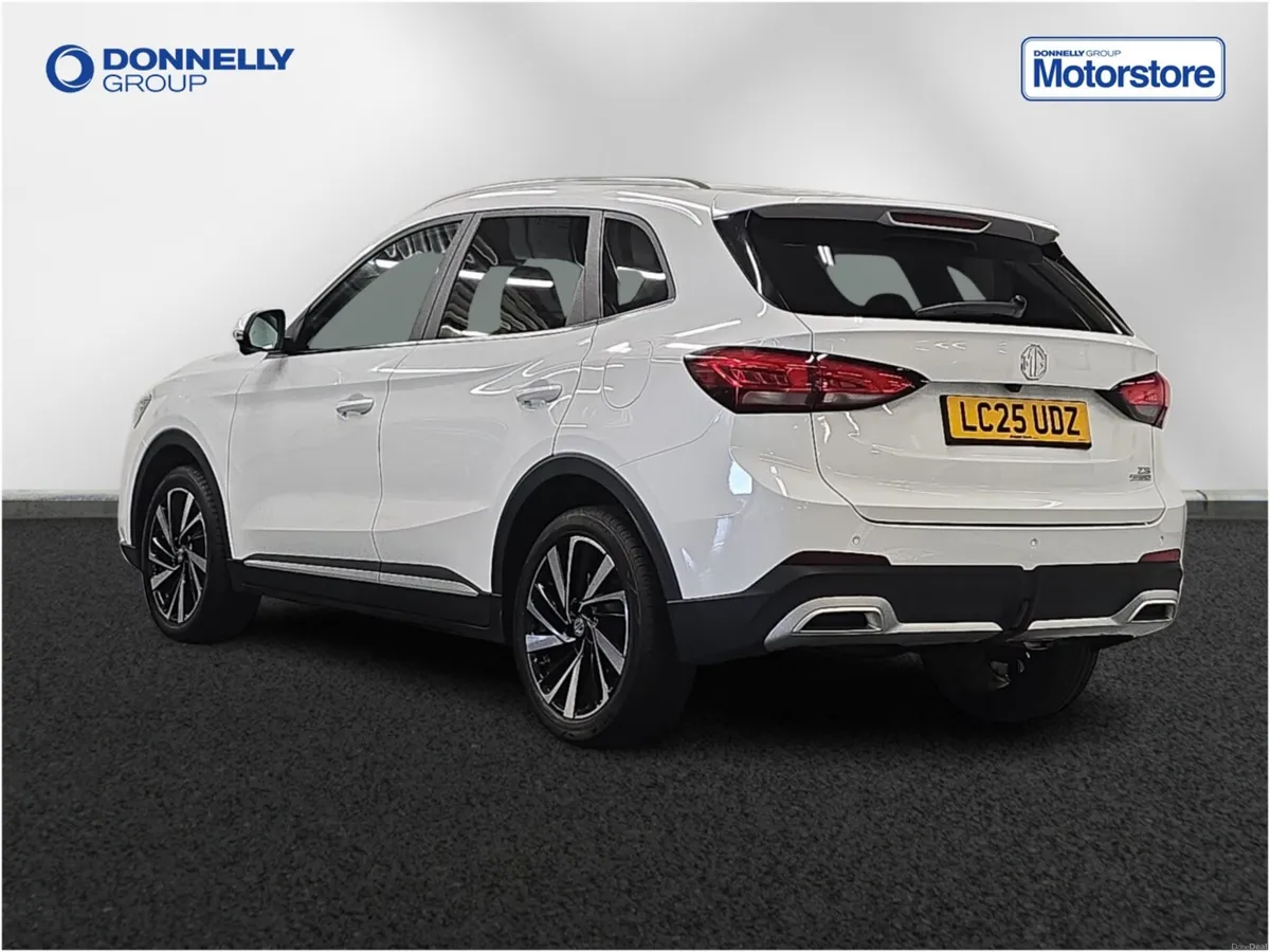 MG ZS Zs Hatchback Trophy - Image 2