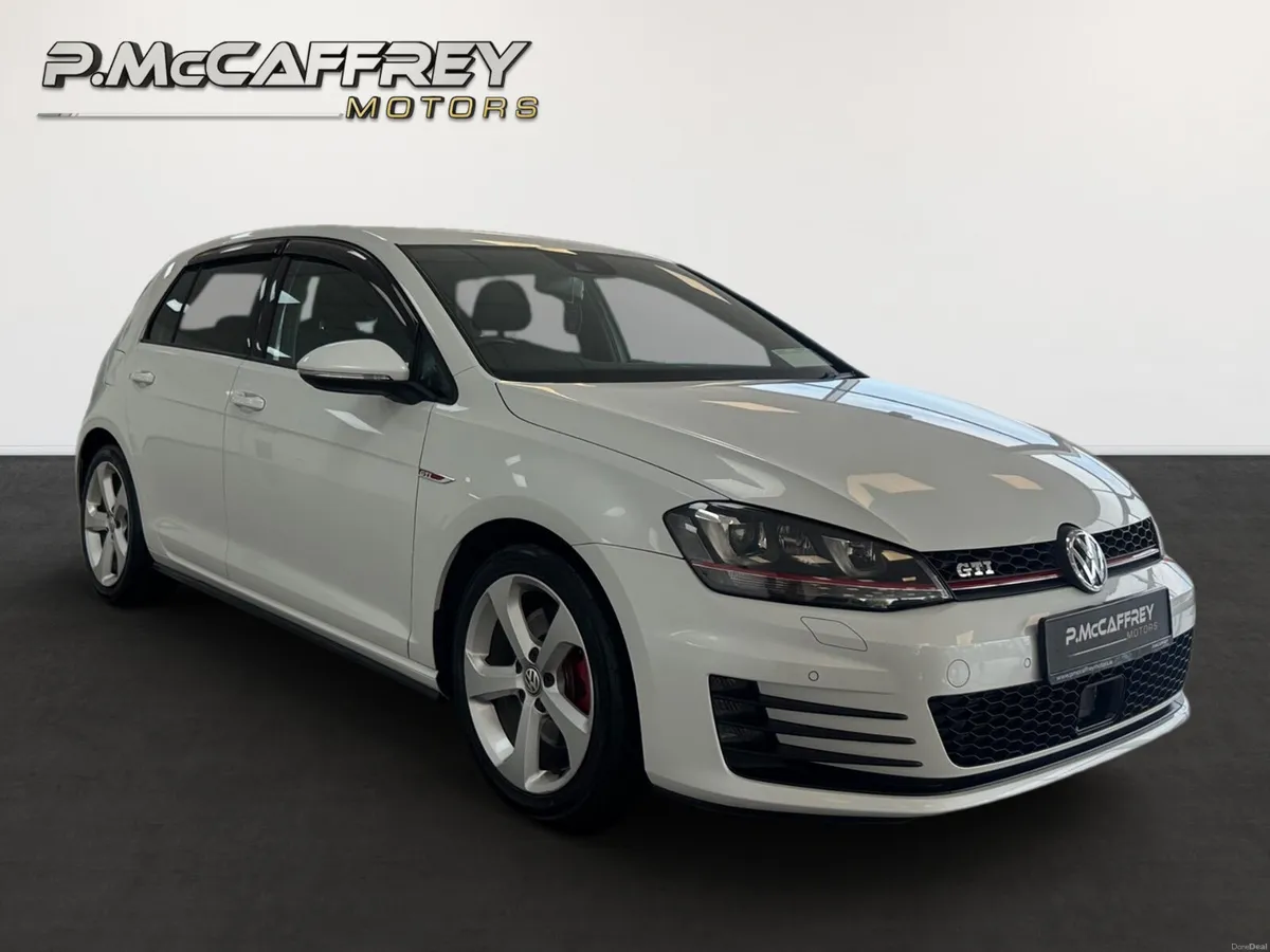 2016 Volkswagen Golf GTI 2.0 TSI - Image 3