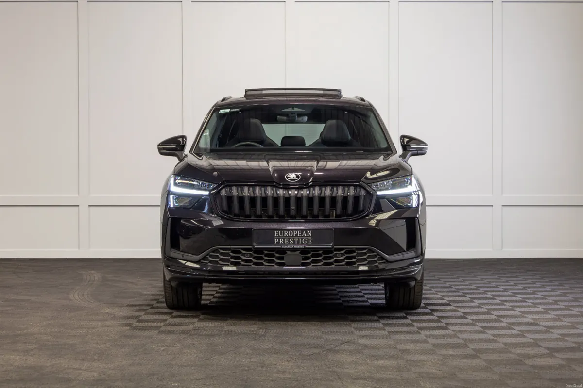 2025 Skoda Kodiaq Sportline - Image 2