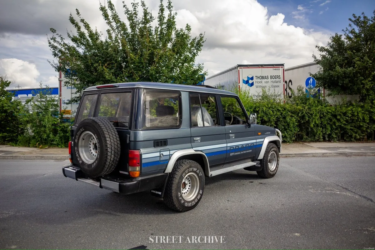 Toyota landcruiser LJ78 - Image 6