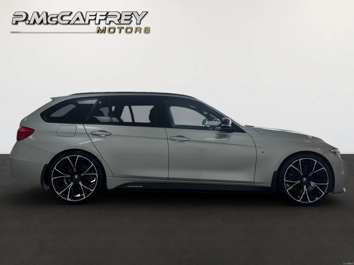 2016 BMW 320D M-SPORT F31 AUTO M-PERFORMANCE KIT - Image 4