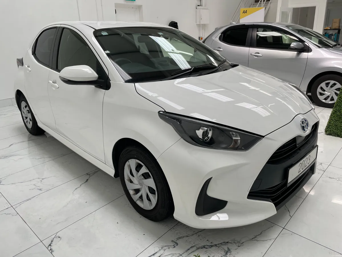 2023 Toyota Yaris x - Image 1