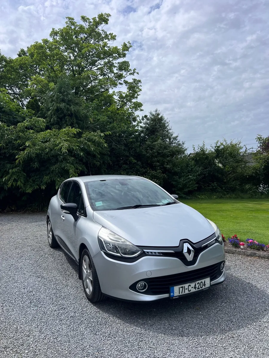 Renault Clio 2017 - Image 1