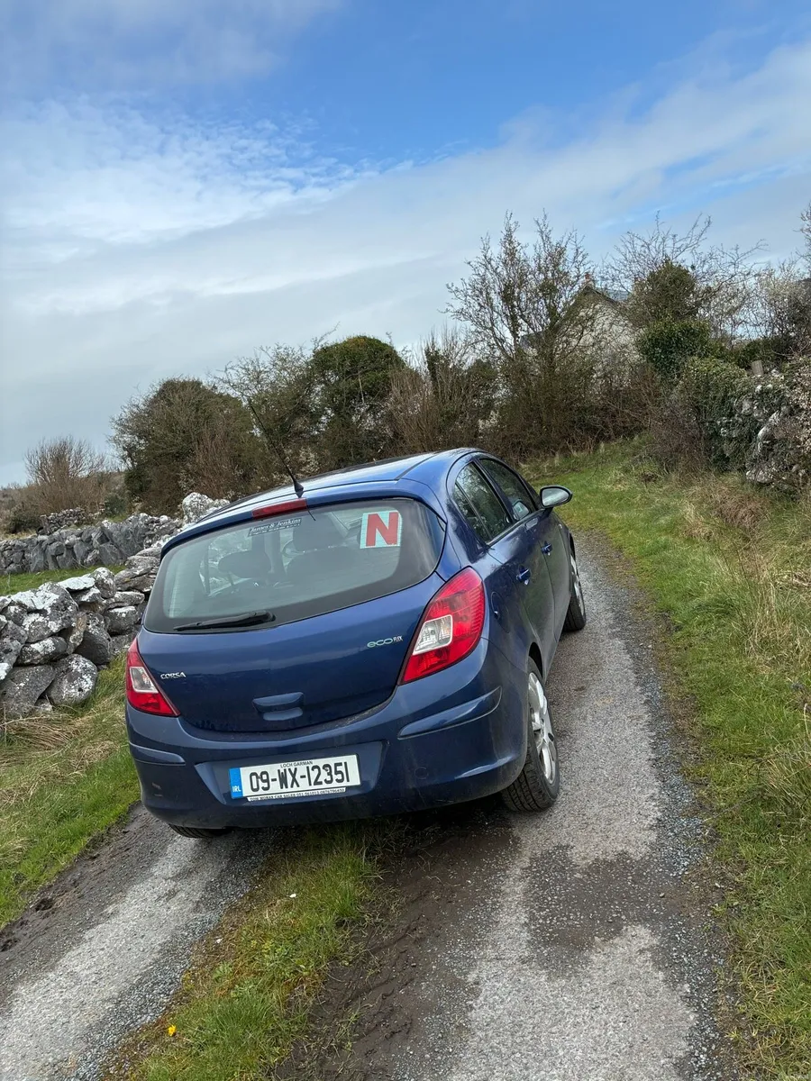 2009 Opel corsa - Image 2
