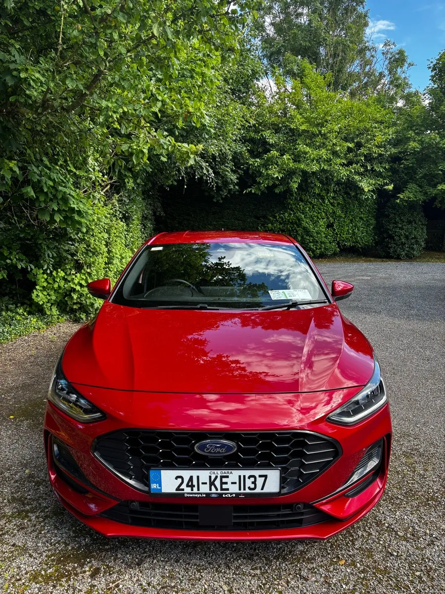 Ford Focus ST Line 1.5 Automatic - Image 4