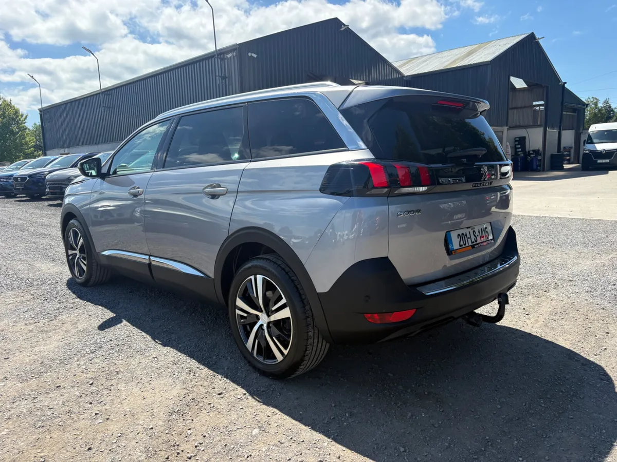 Peugeot 5008 - Image 6
