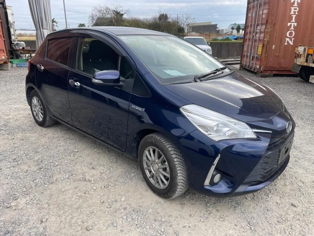 Toyota Yaris 172 F Safety Edition - Image 1
