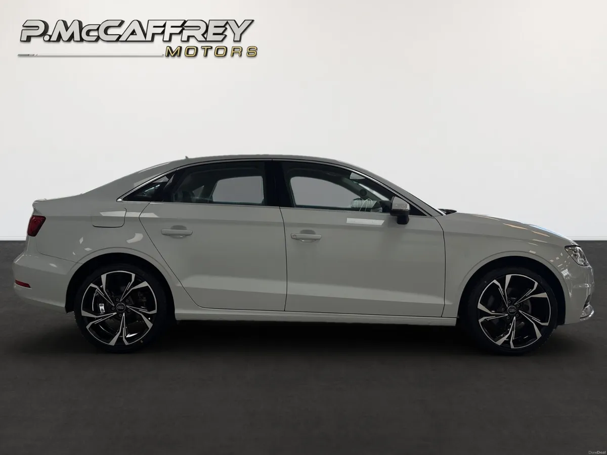 2015 Audi A3 1.4 TFSI S-Tronic Auto Reversing Came - Image 4