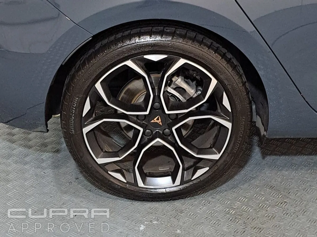 Cupra Leon READY. SET. CUPRA. 2.0TDI 150hp DSG - Image 6