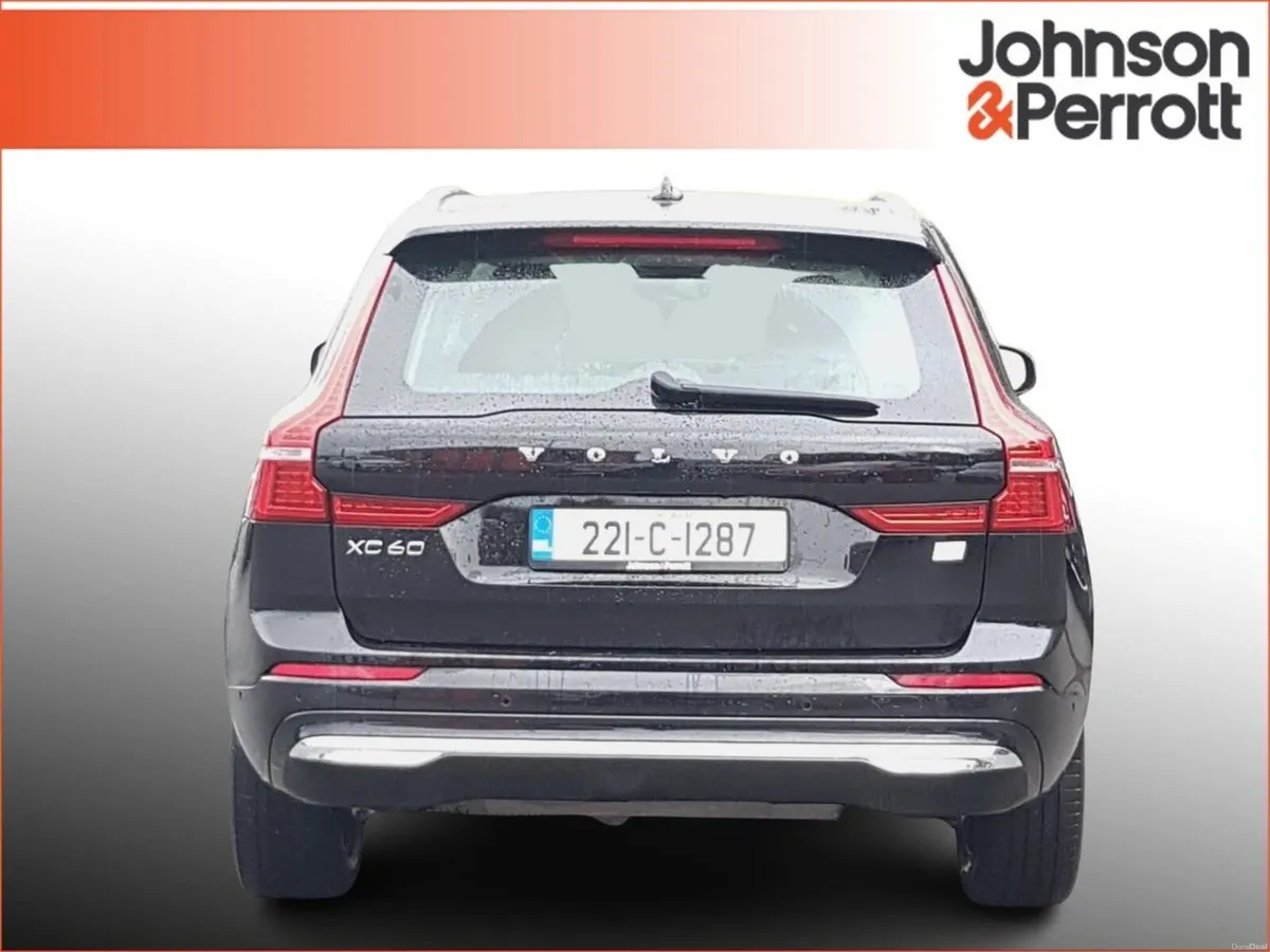 Volvo XC60 T6 350bhp AWD PHEV Inscription (Two Yea - Image 6