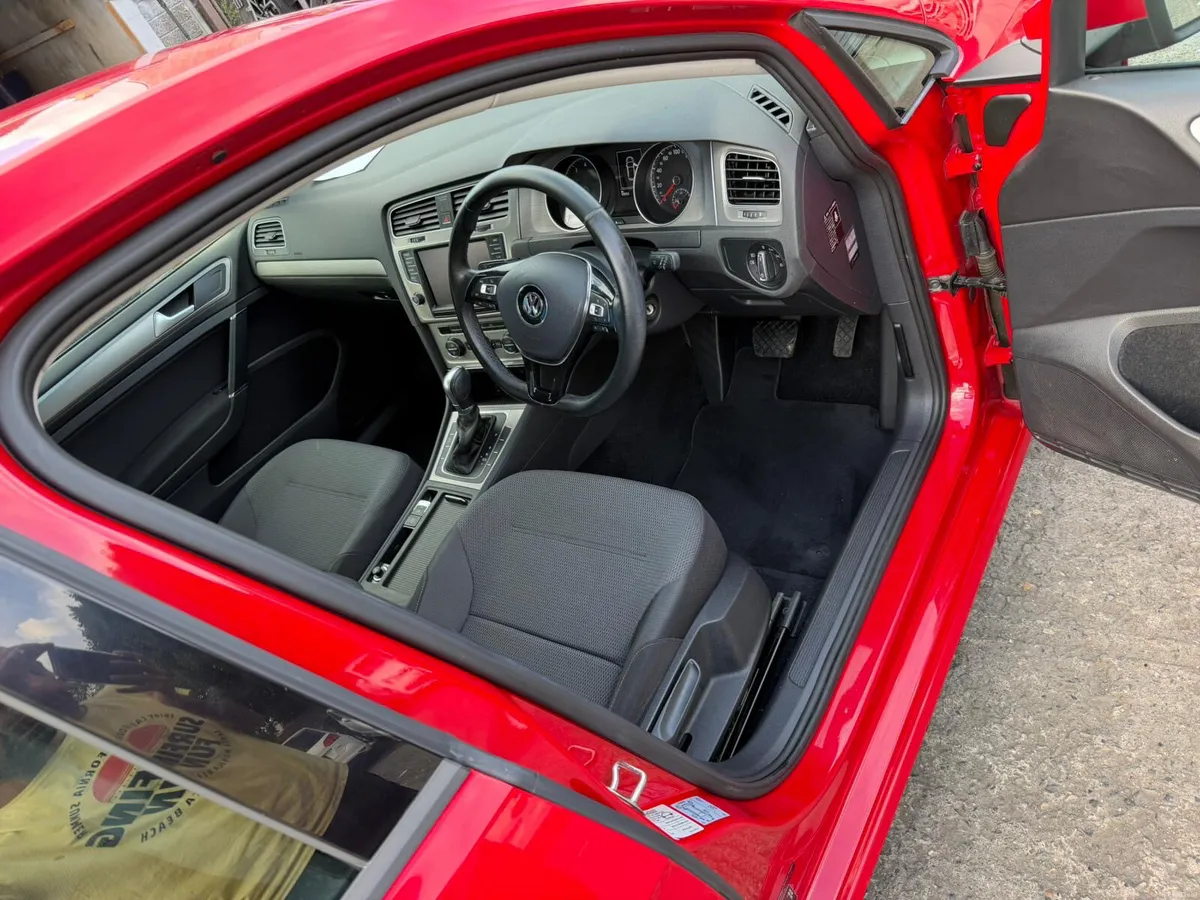 VW Golf 2015 -1.2TSI AUTO - Image 4