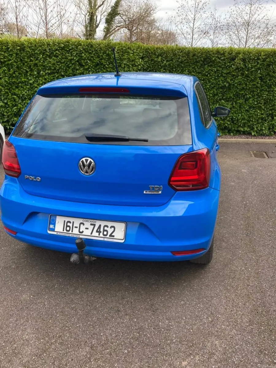 Volkswagen Polo Blue - Image 2