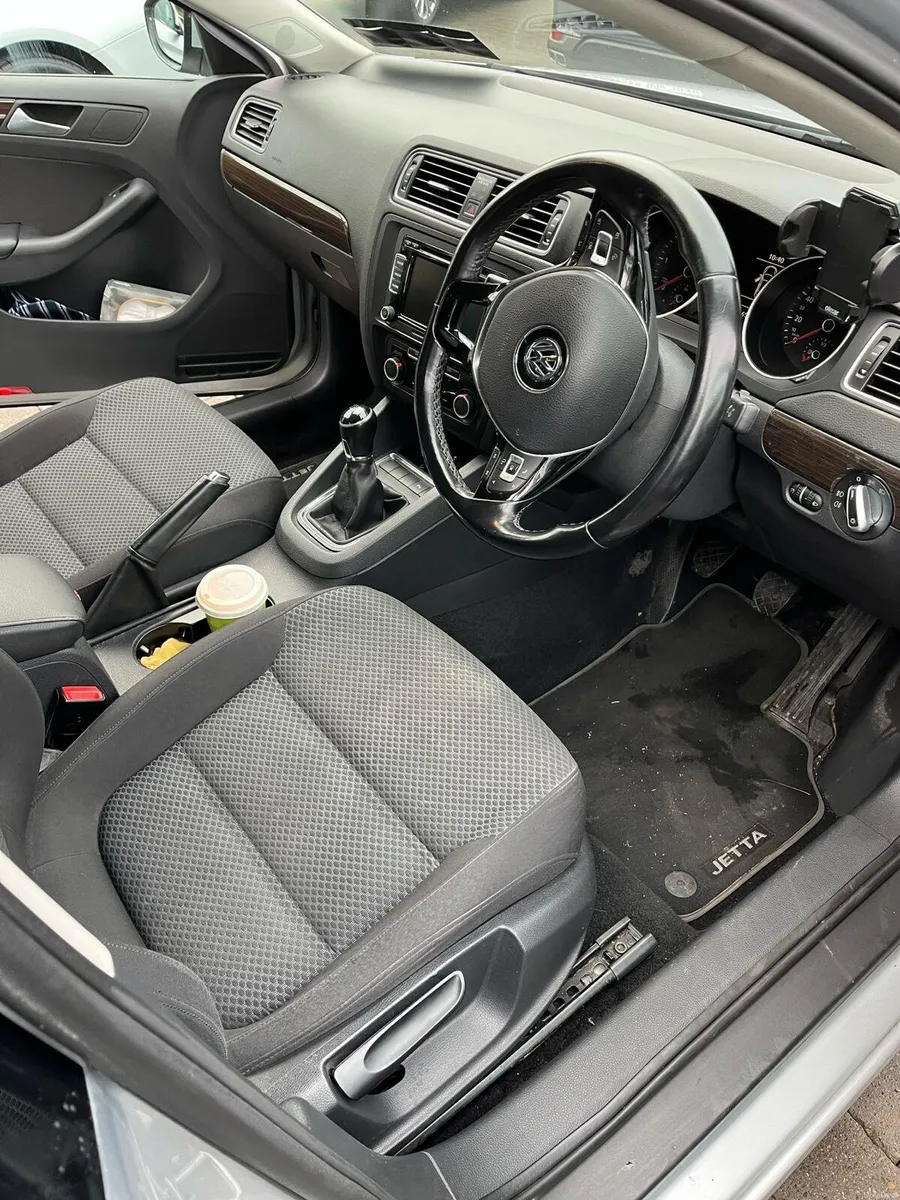 volkswagen JEETA TDI  110 BHP NCT 4/27 - Image 6