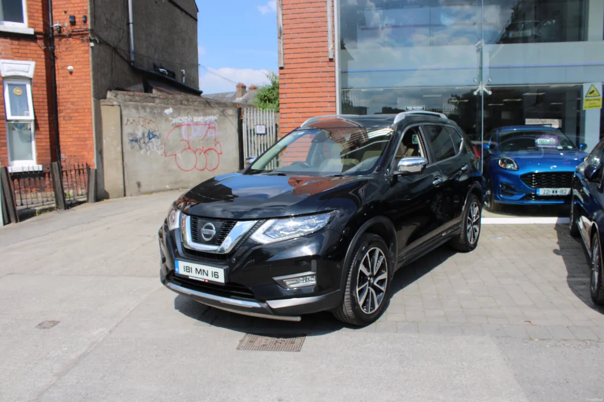 Nissan X-Trail 2018,7 Seater - Image 1