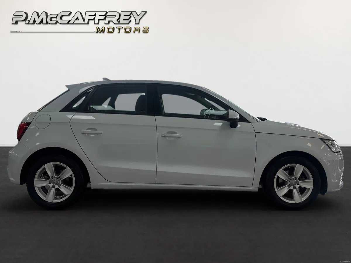 2015 Audi A1 SPORTBACK 1.0 TFSI 95 BHP SE AUTO - Image 4