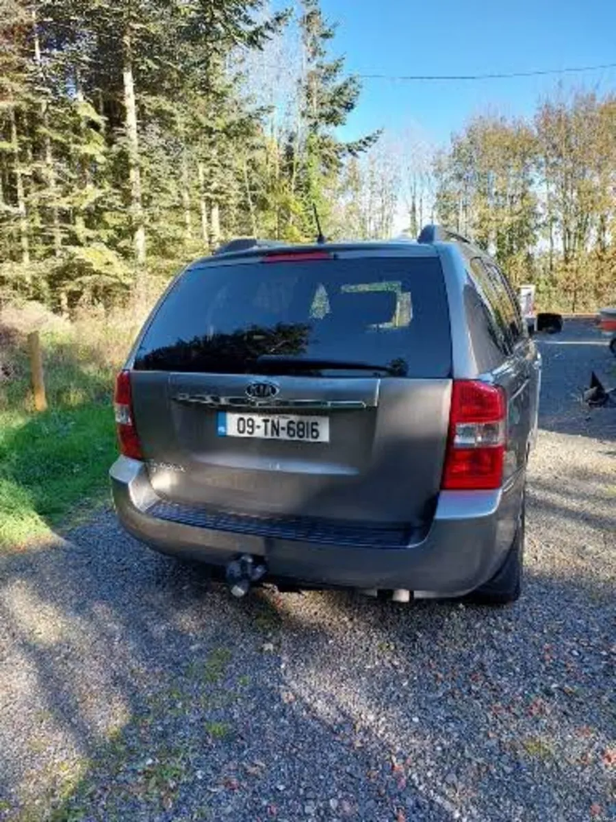 2009 Kia Sedona auto 7 seater WAV - Image 3