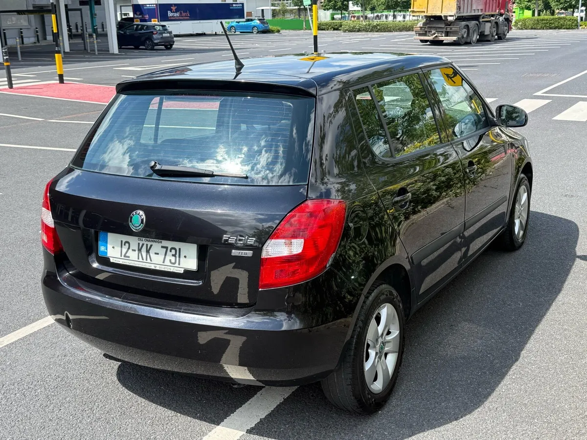 12 Skoda Fabia 1.6tdi 147k kms NEW NCT 06/27 - Image 4