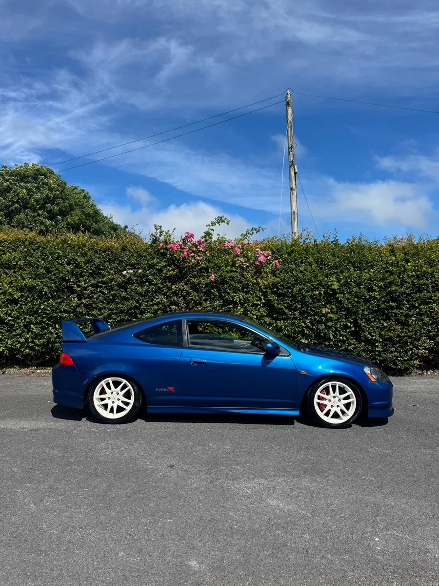 2001 Honda Integra DC5 Type R - Image 2