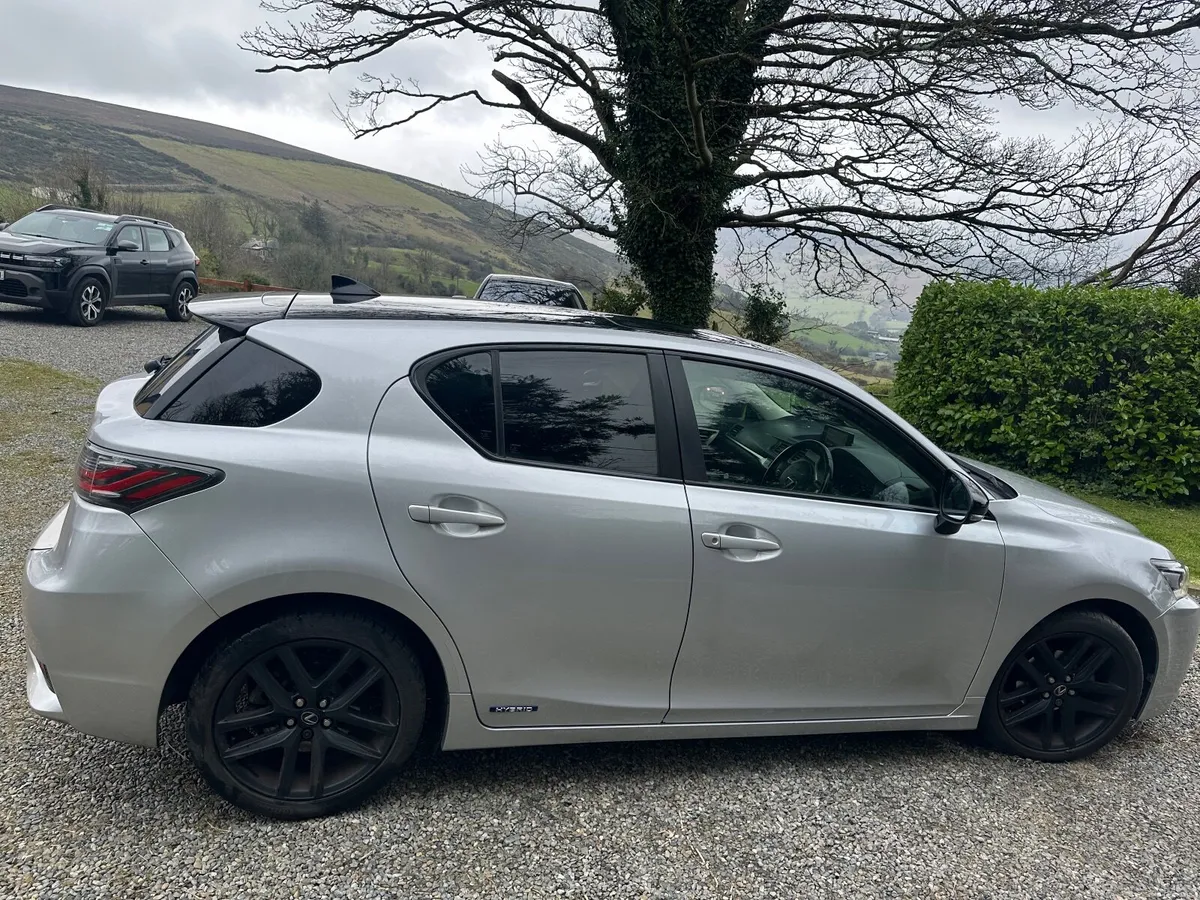 Lexus CT 2016 - Image 4
