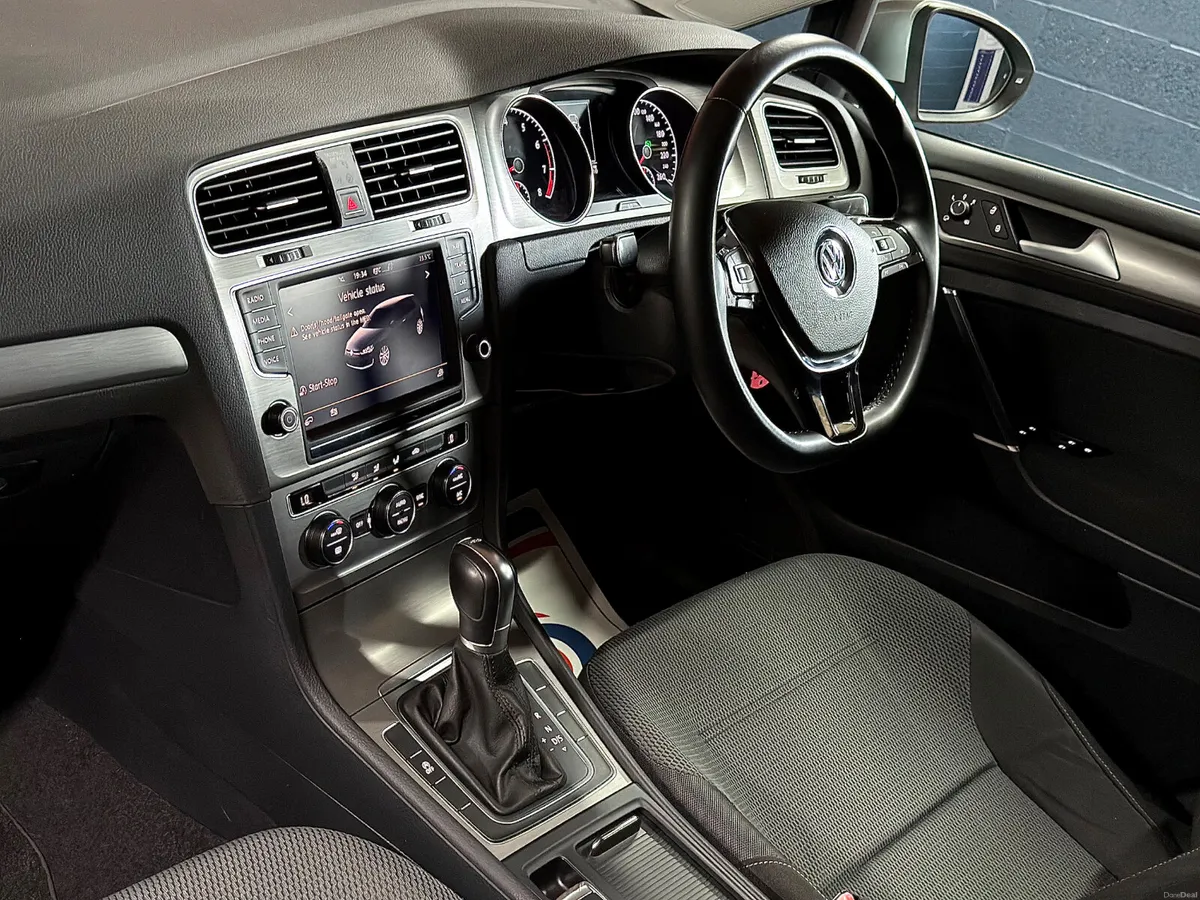 2015 Volkswagen Golf 1.2TSi Auto DSG - NEW ALLOYS - Image 4