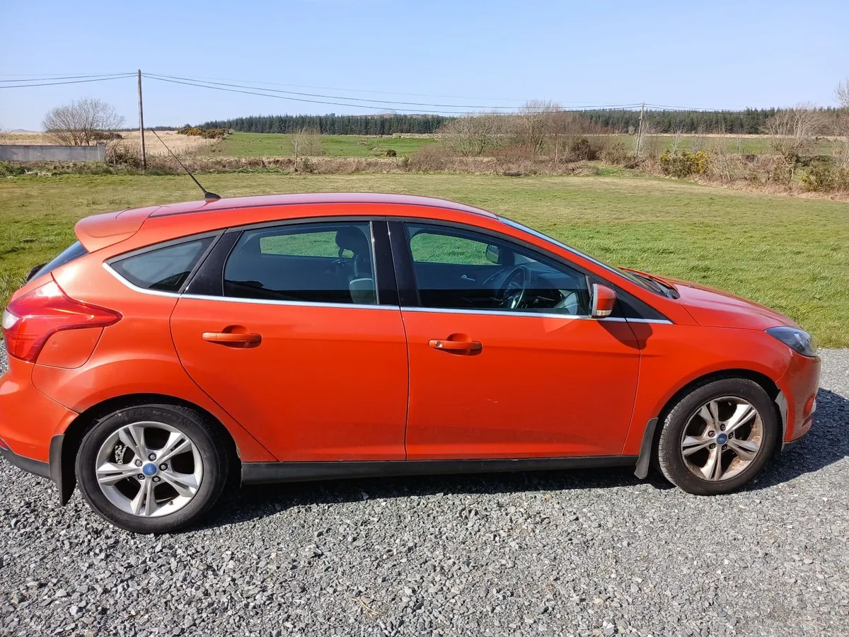 Ford Focus 2012 - Image 4