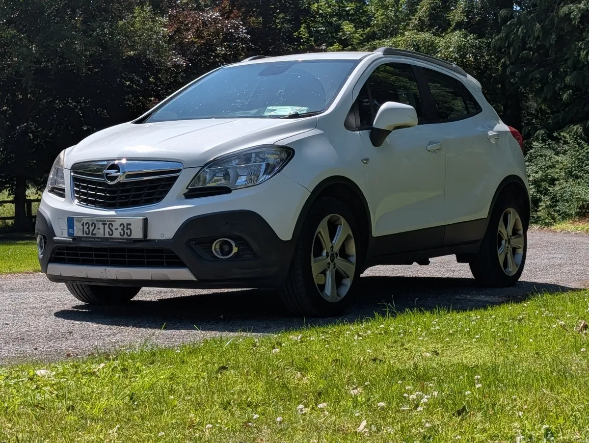 2013 Opel Mokka 1.6 Petrol warranty available - Image 3