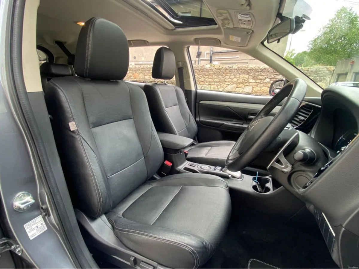 Mitsubishi Outlander 2.0 GX4H PHEV @Waltons garage - Image 3