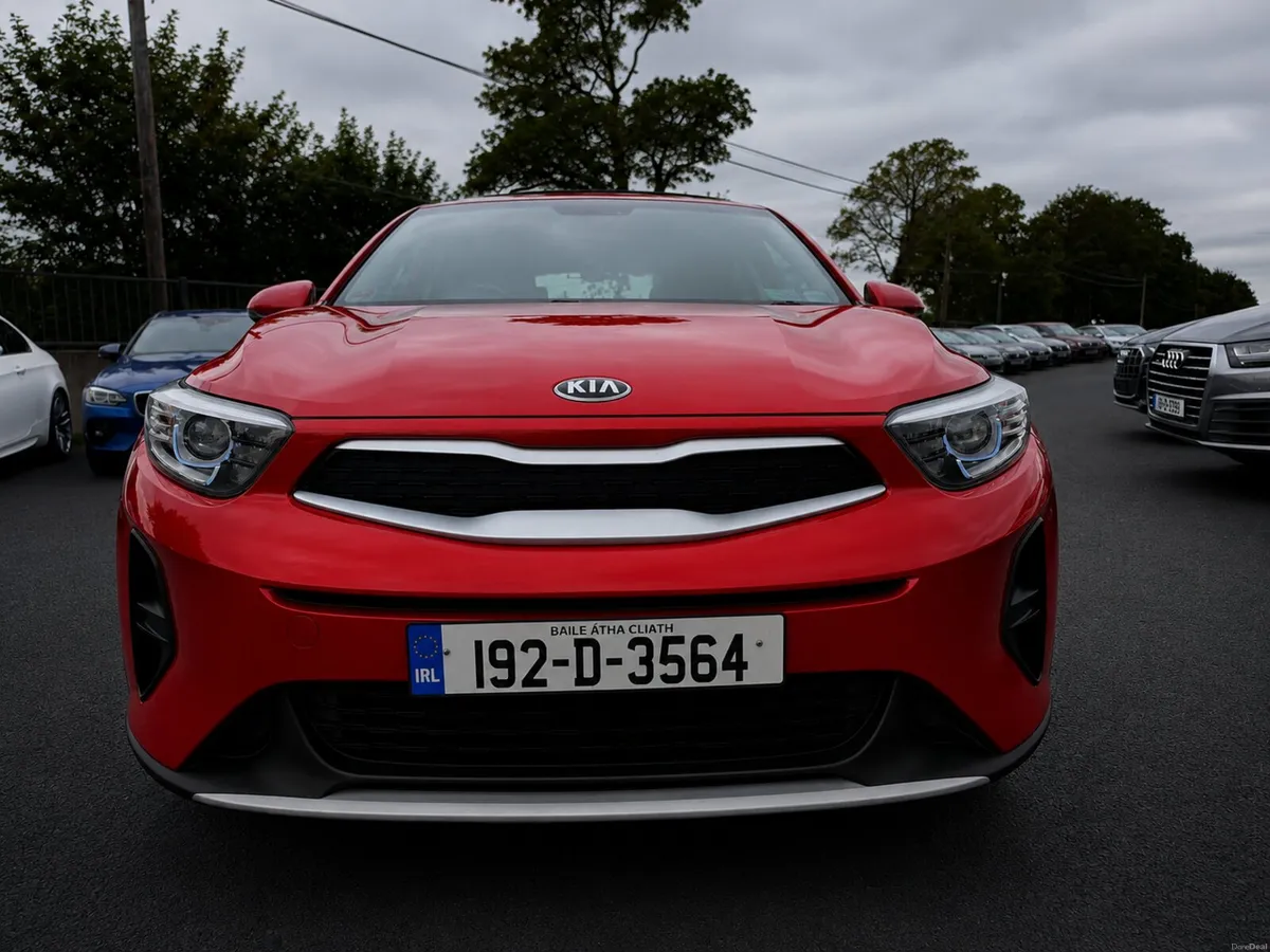 192 Kia Stonic 1.2 Petrol K1 LOW KMS V Clean - Image 6