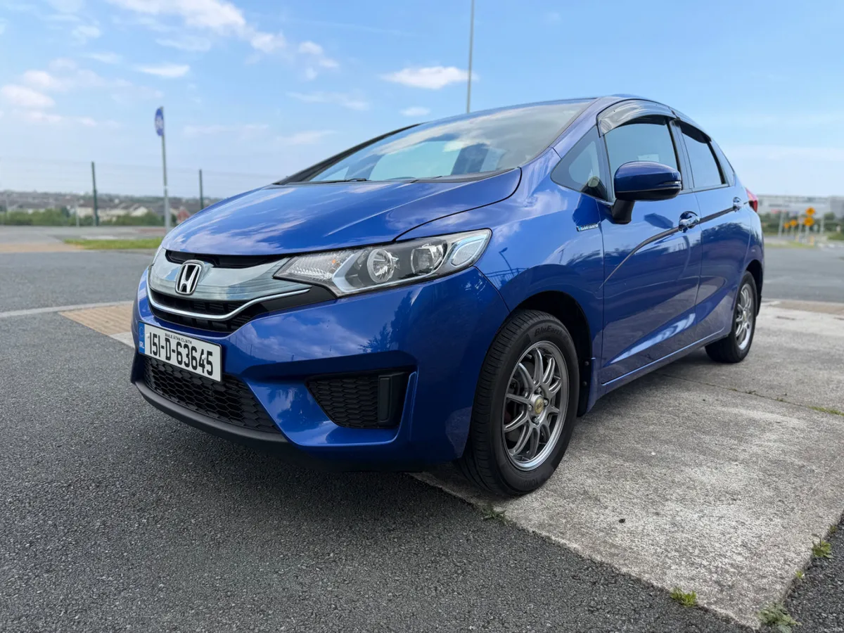 151D Honda Fit Hybrid 1.5 Fresh Import New NCT - Image 3