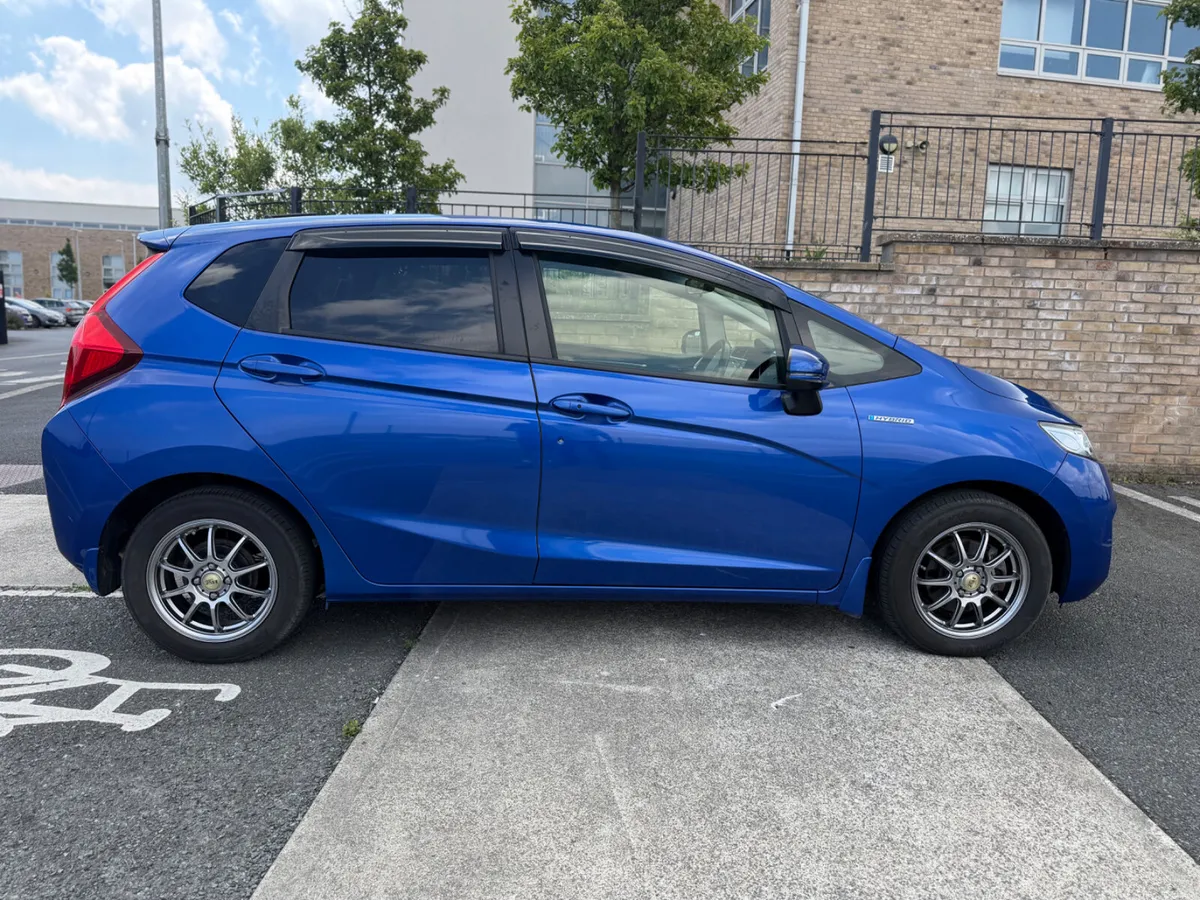 151D Honda Fit Hybrid 1.5 Fresh Import New NCT - Image 4