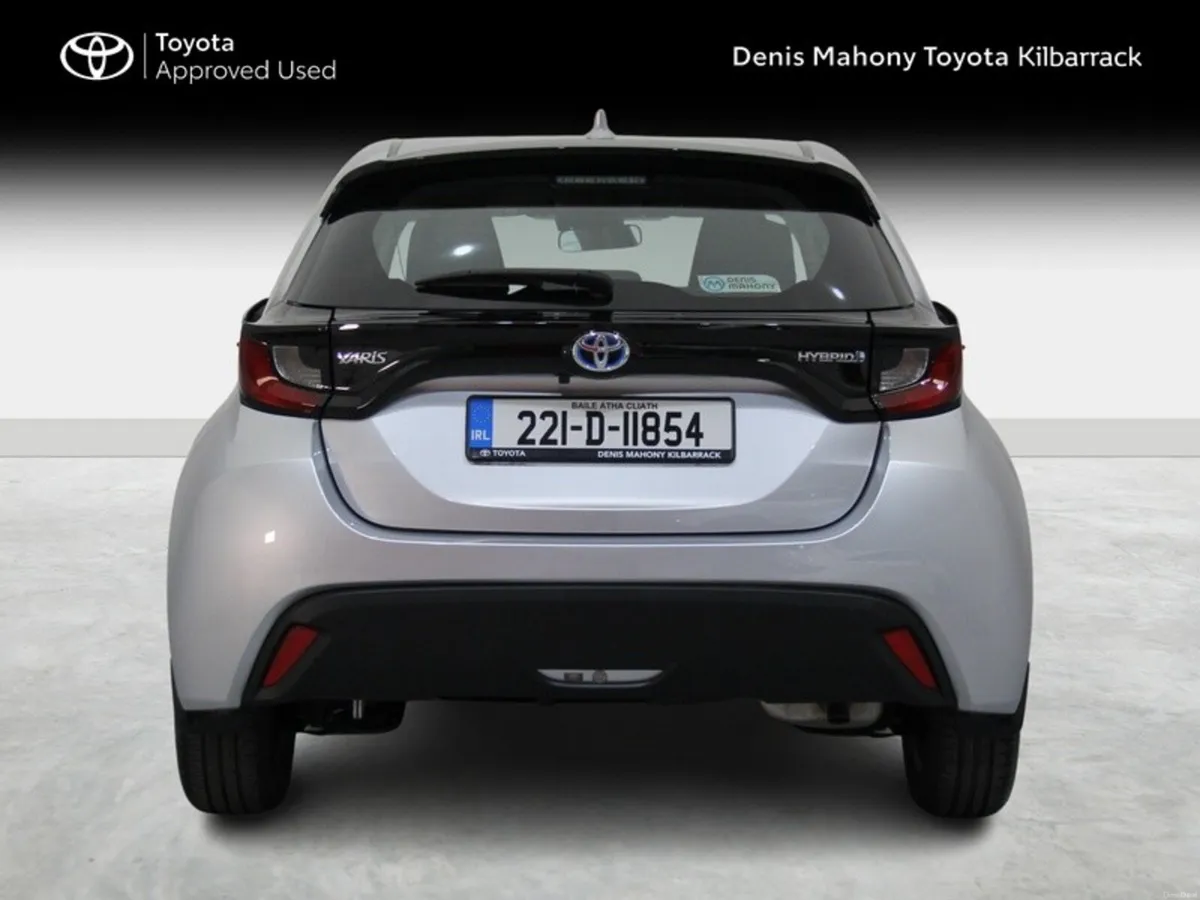 Toyota Yaris HYBRID LUNA 4DR AUTO - Image 4
