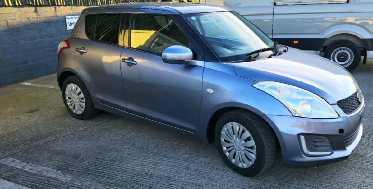 2014 Suzuki Swift- Automatic-LOW MIL 3200KM - Image 2