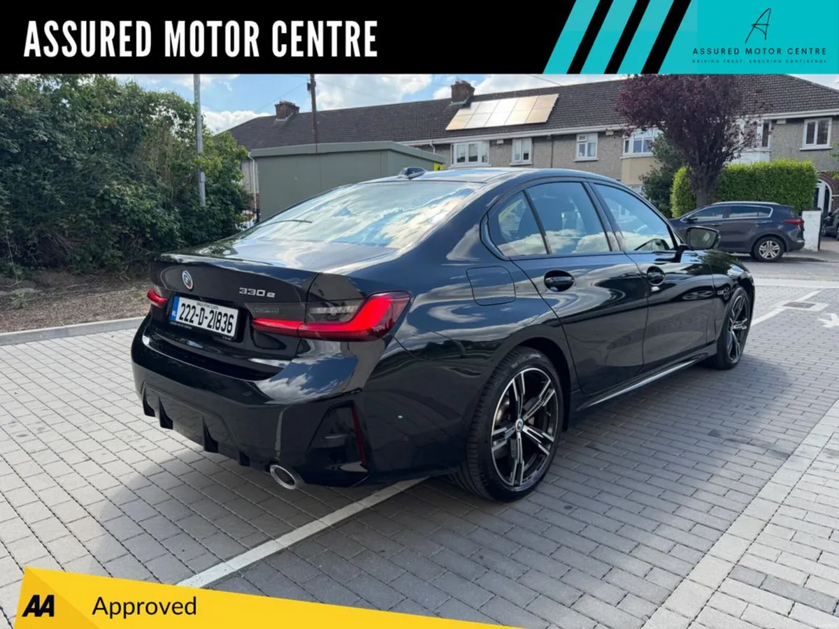 2022 BMW 330e M SPORT **FULL BMW SERVICE HISTORY** - Image 3