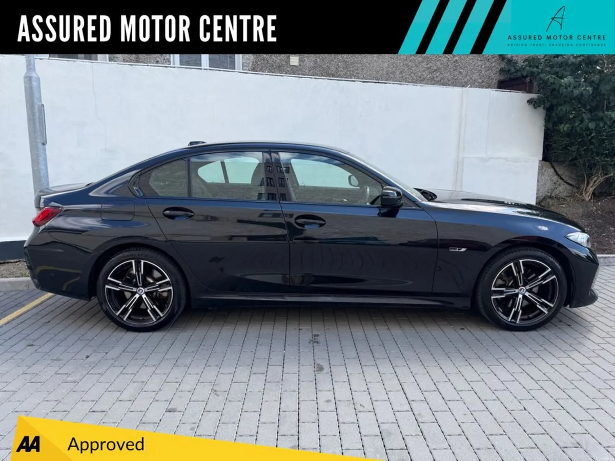 2022 BMW 330e M SPORT **FULL BMW SERVICE HISTORY** - Image 2