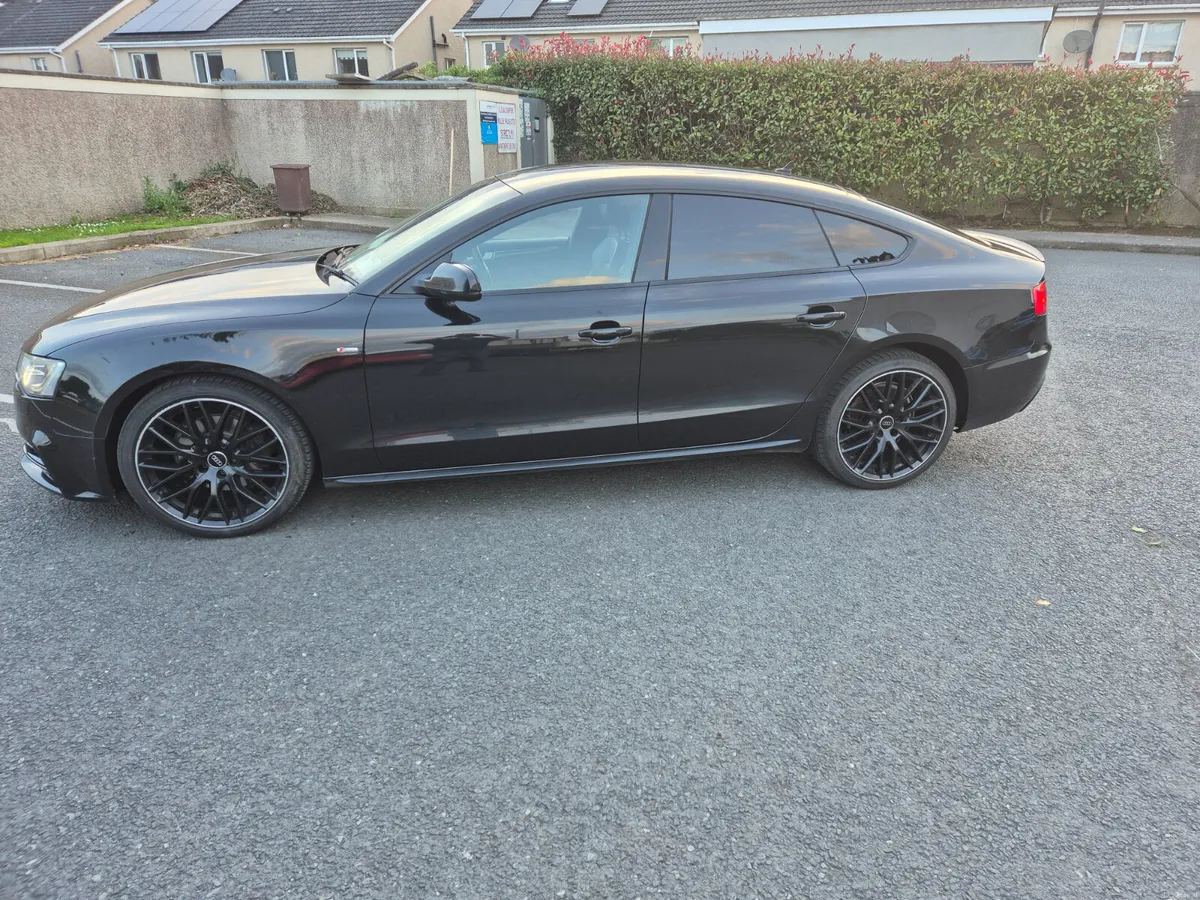 Audi A5 TDI AUTO S LINE. 2016. BLACK EDITION - Image 3