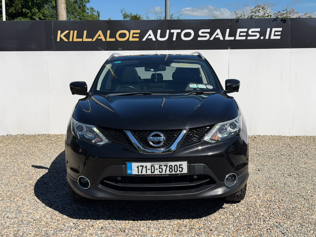 2017 Nissan Qashqai TEKNA 1.6D - Image 2