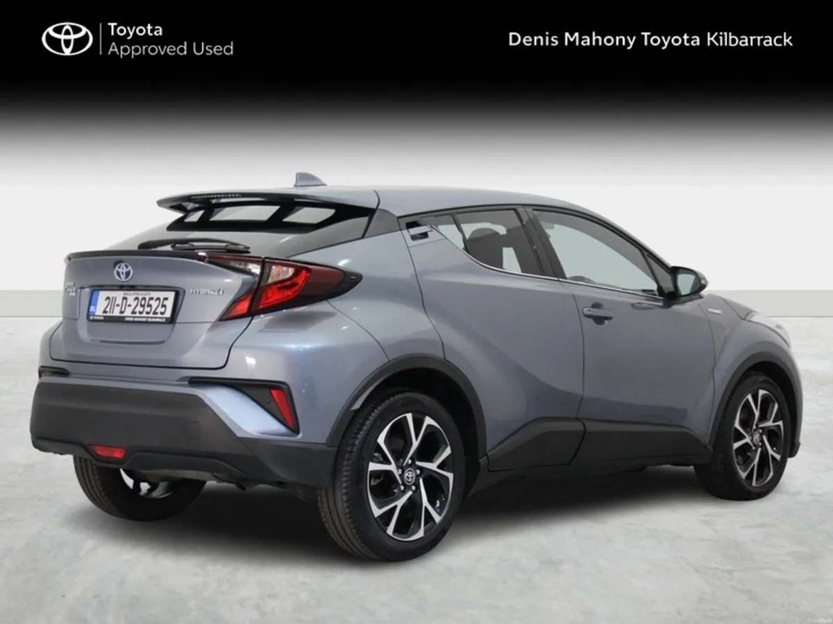 Toyota C-HR HYBRID SPORT - Image 2