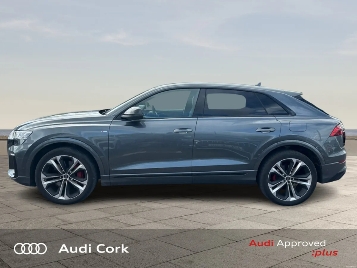 Audi Q8 60TFSI e 490BHP QUATTRO COMPETITION AUTOMA - Image 4