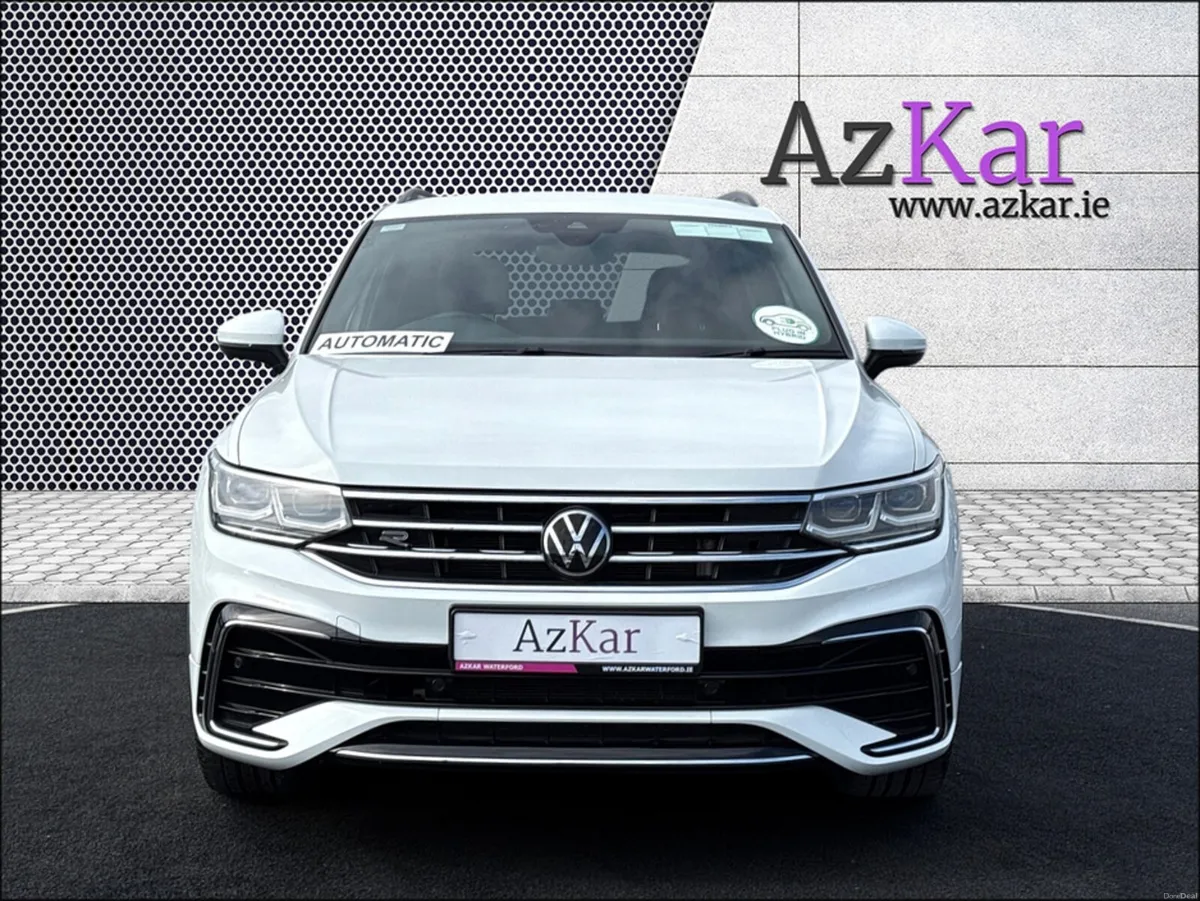 Volkswagen Tiguan 2023 R-LINE PETROL PLUG IN HYBRI - Image 3