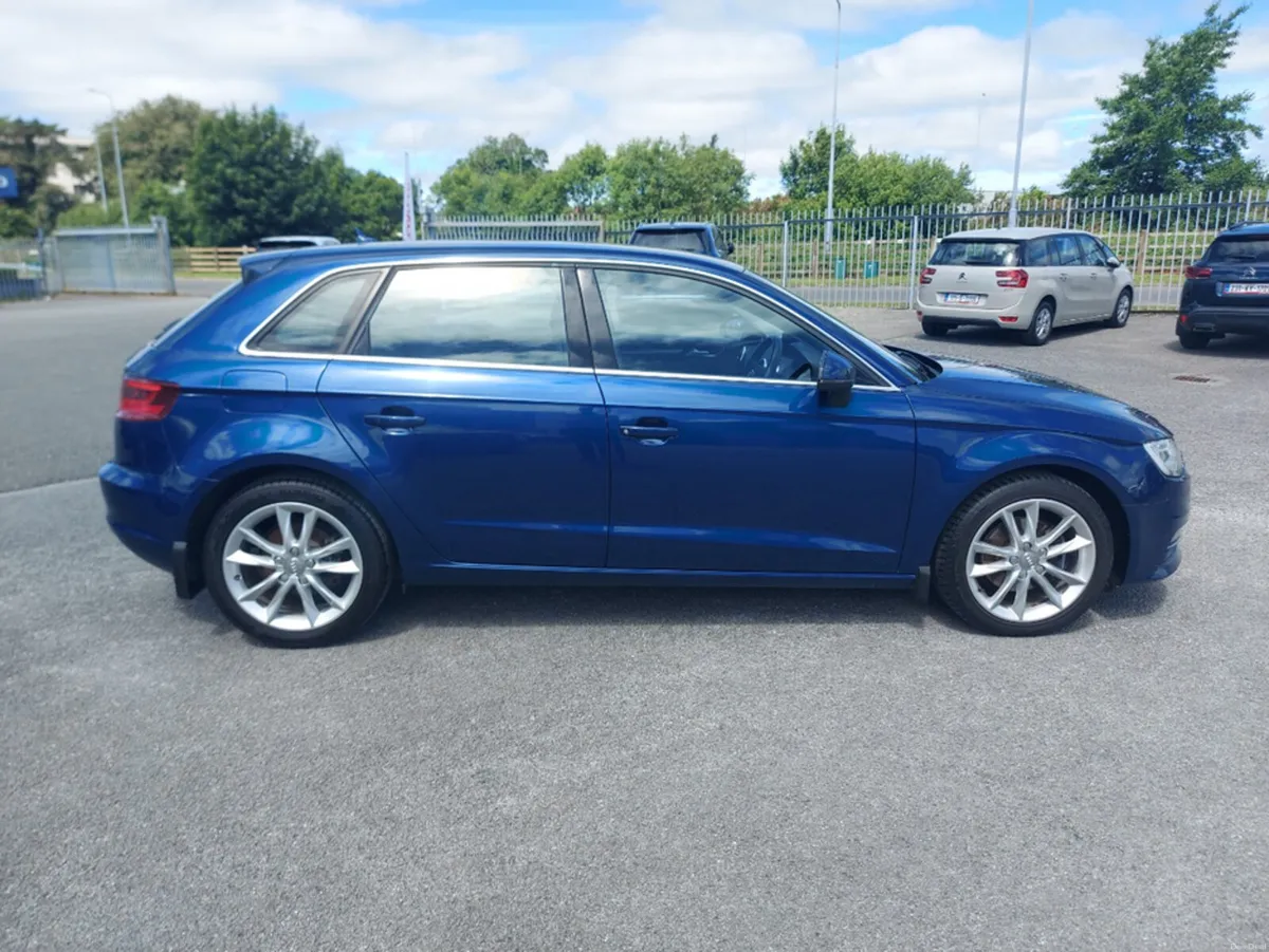 Audi A3 SPORTBACK 2.0 TDI 150 SE 4DR - Image 2