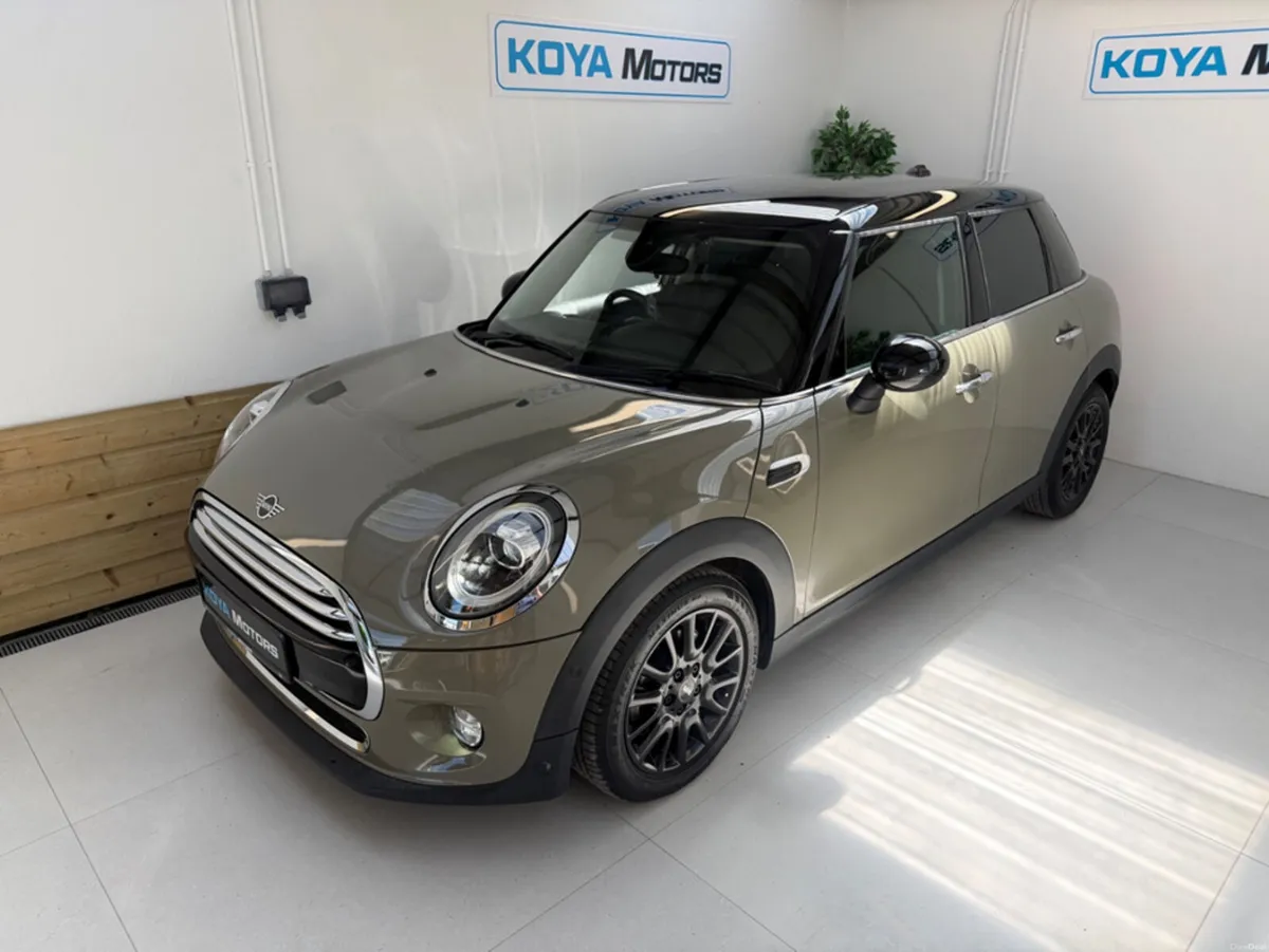 Mini Cooper 1.5 COOPER STEALTH SERIES 5DR PETROL A - Image 2