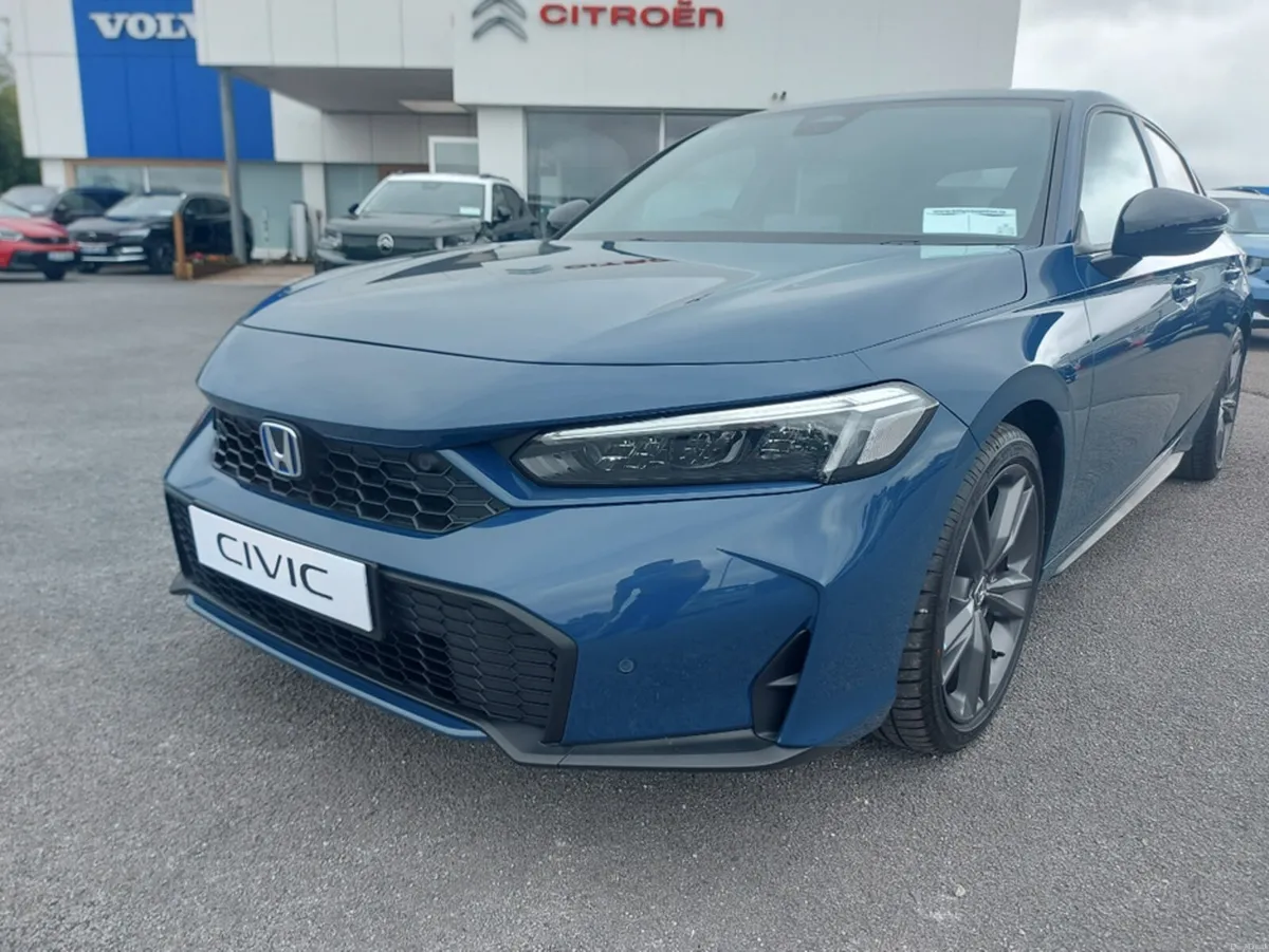 Honda CR-V Civic Sport HEV 200bhp - Image 2