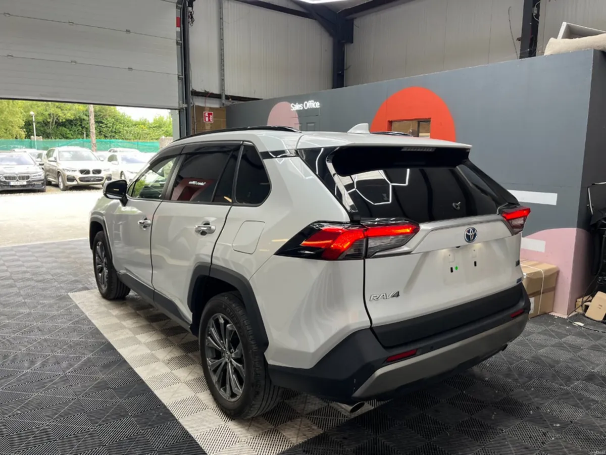 Toyota RAV4 2024 TOYOTA RAV4 HYBRID G 2.5 AUTOMATI - Image 4