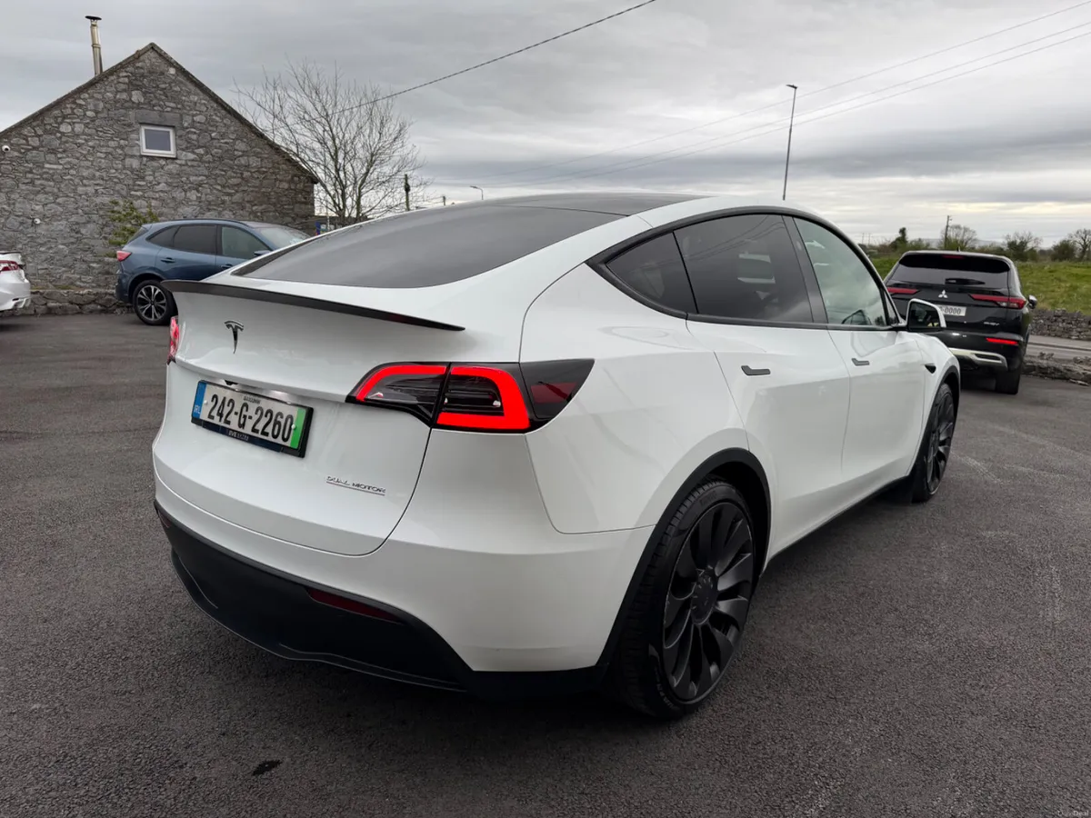 Performance Model Y - AWD - Long range - Image 3